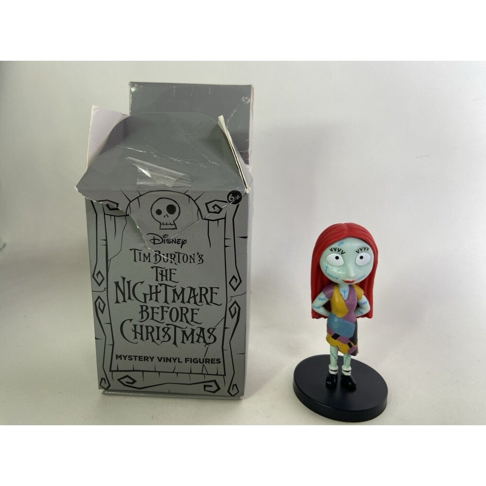 Disney The Nightmare Before Christmas Mystery Vinyl Figure Sally with Box
